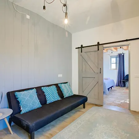 Apartment In Bocca Al Lupo With Shared Pool - Happy *
