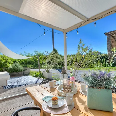 Apartment In Bocca Al Lupo With Shared Pool - Happy Clavesana