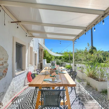 In Bocca Al Lupo With Shared Pool - Happy Apartment